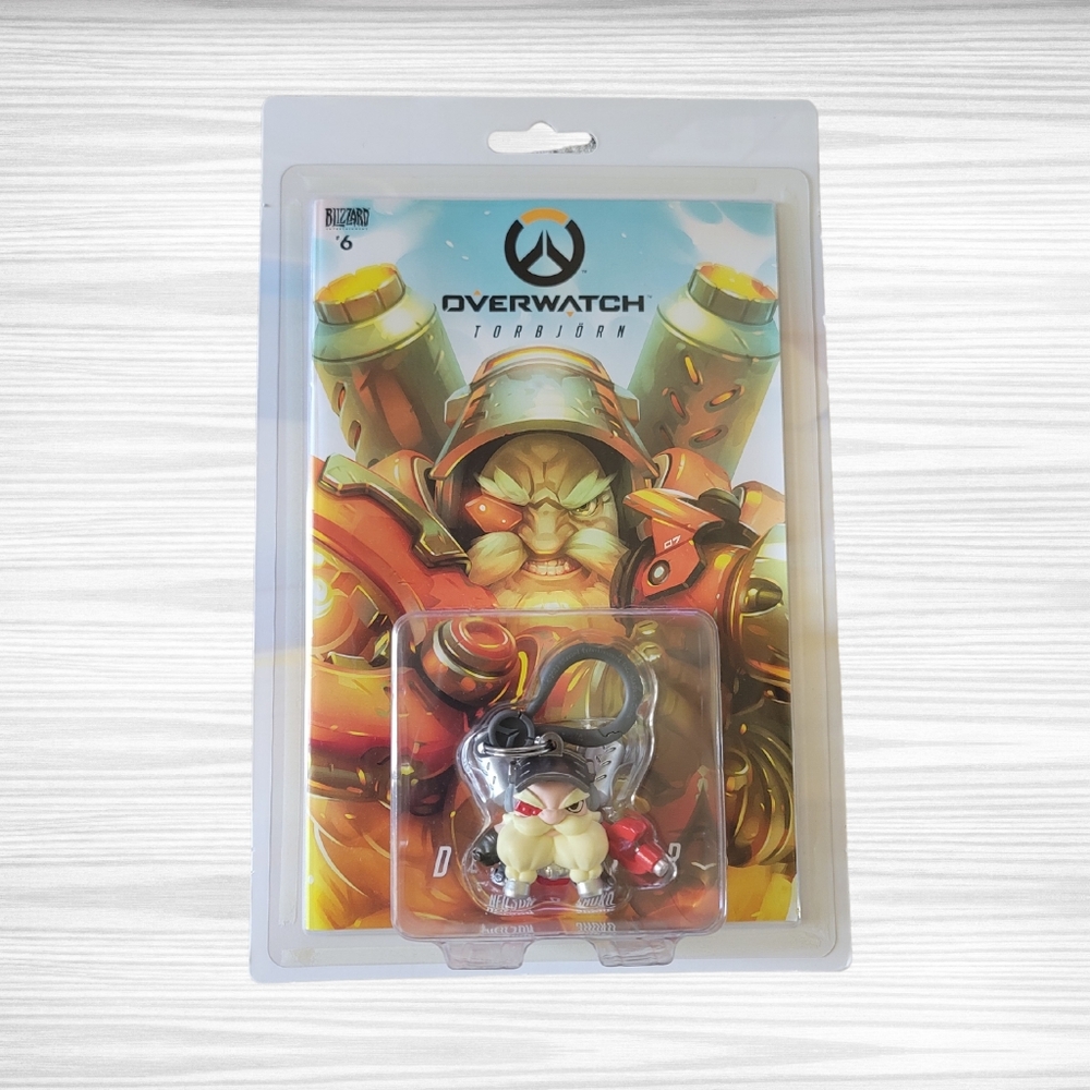 Overwatch Comic and Figure